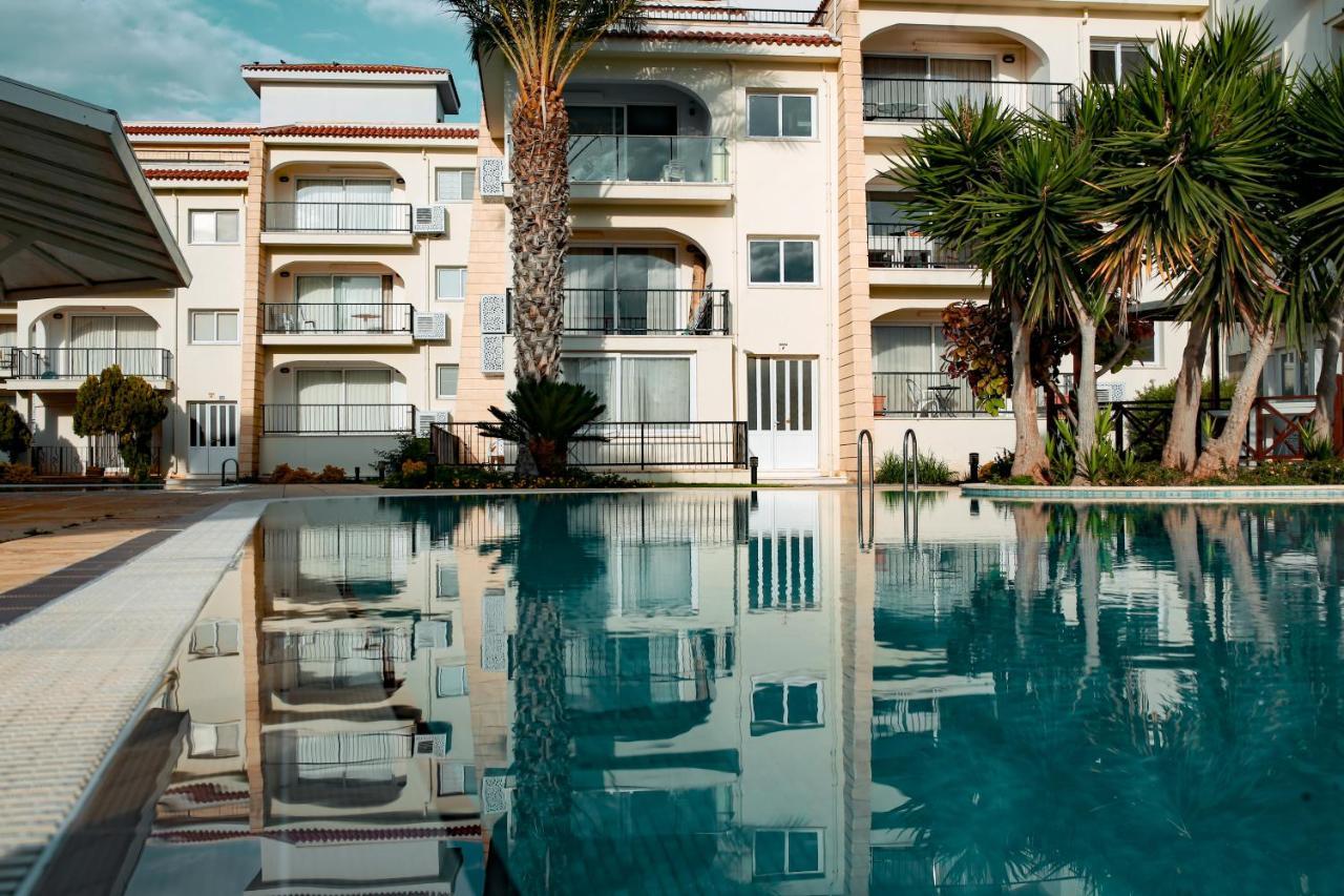 Boghaz Fantastic 4 Cyprus First Line Beachfront מראה חיצוני תמונה